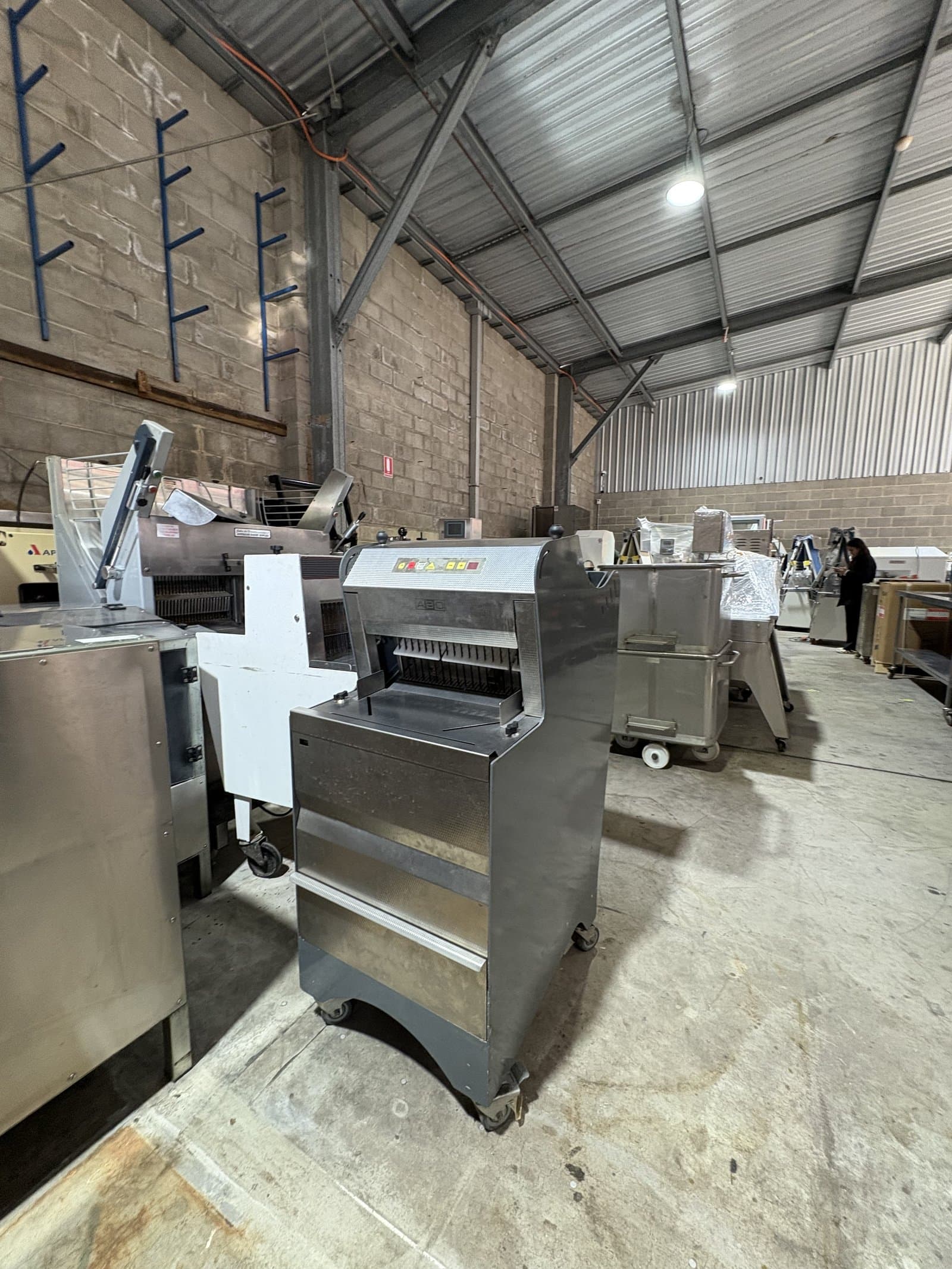 Bread Slicer